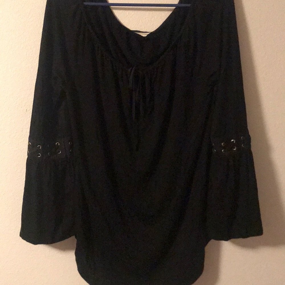 Women’s Blouse